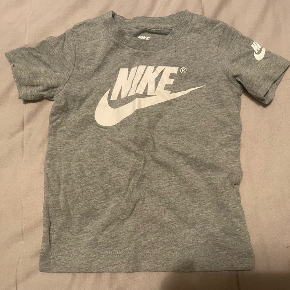 Toddler 3T Nike short sleeve shirt